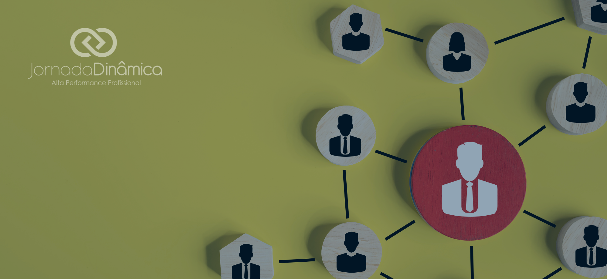 Liderança não nasce pronta: ela se constrói na jornada certa